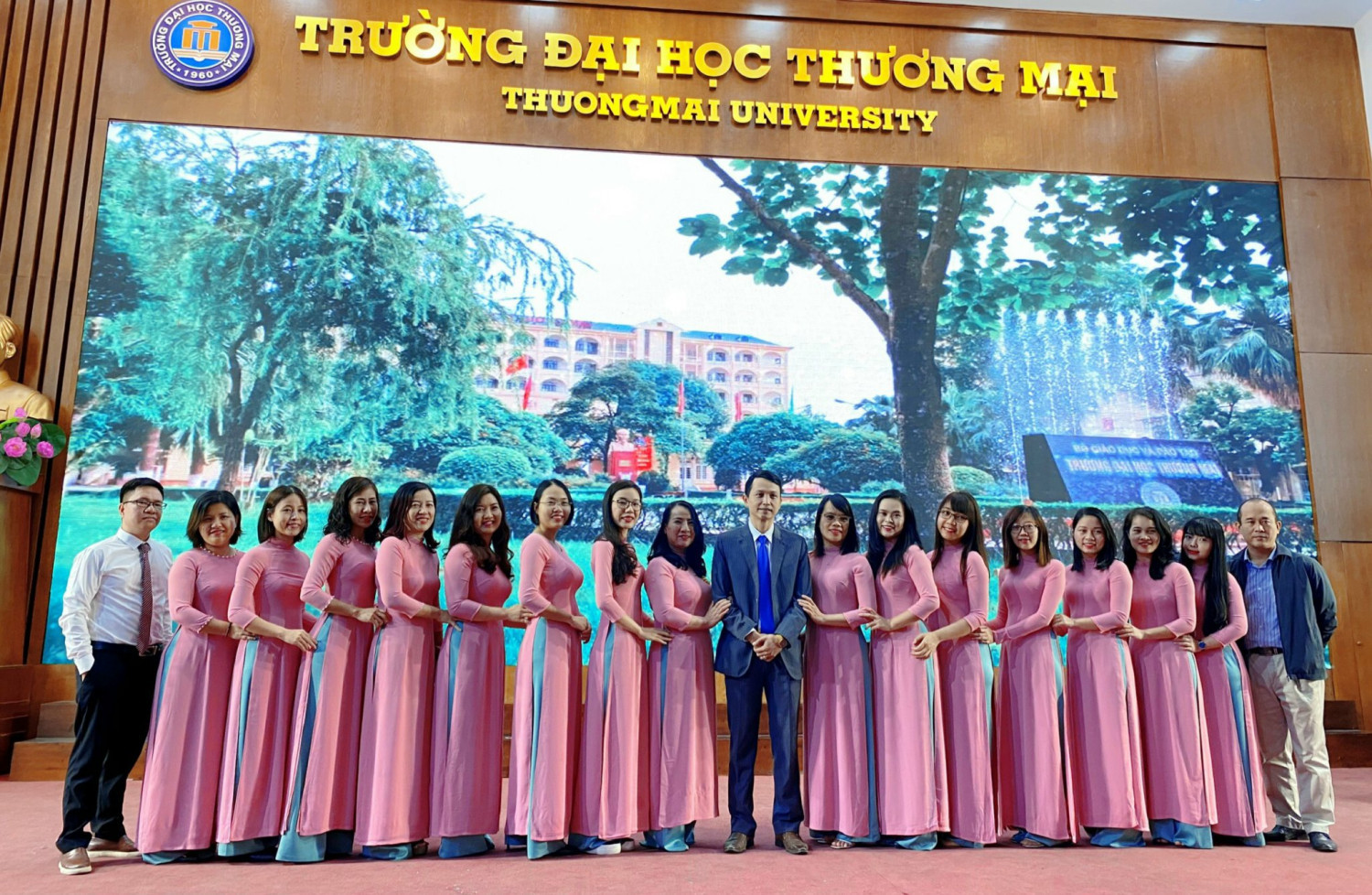 Trường Đại học Thương mại | tienganh.tmu.edu.vn