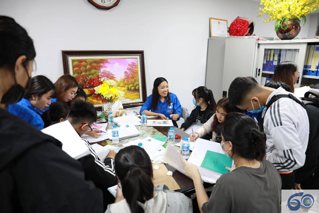 Hỗ Trợ Tân Sinh Viên Nhập Học