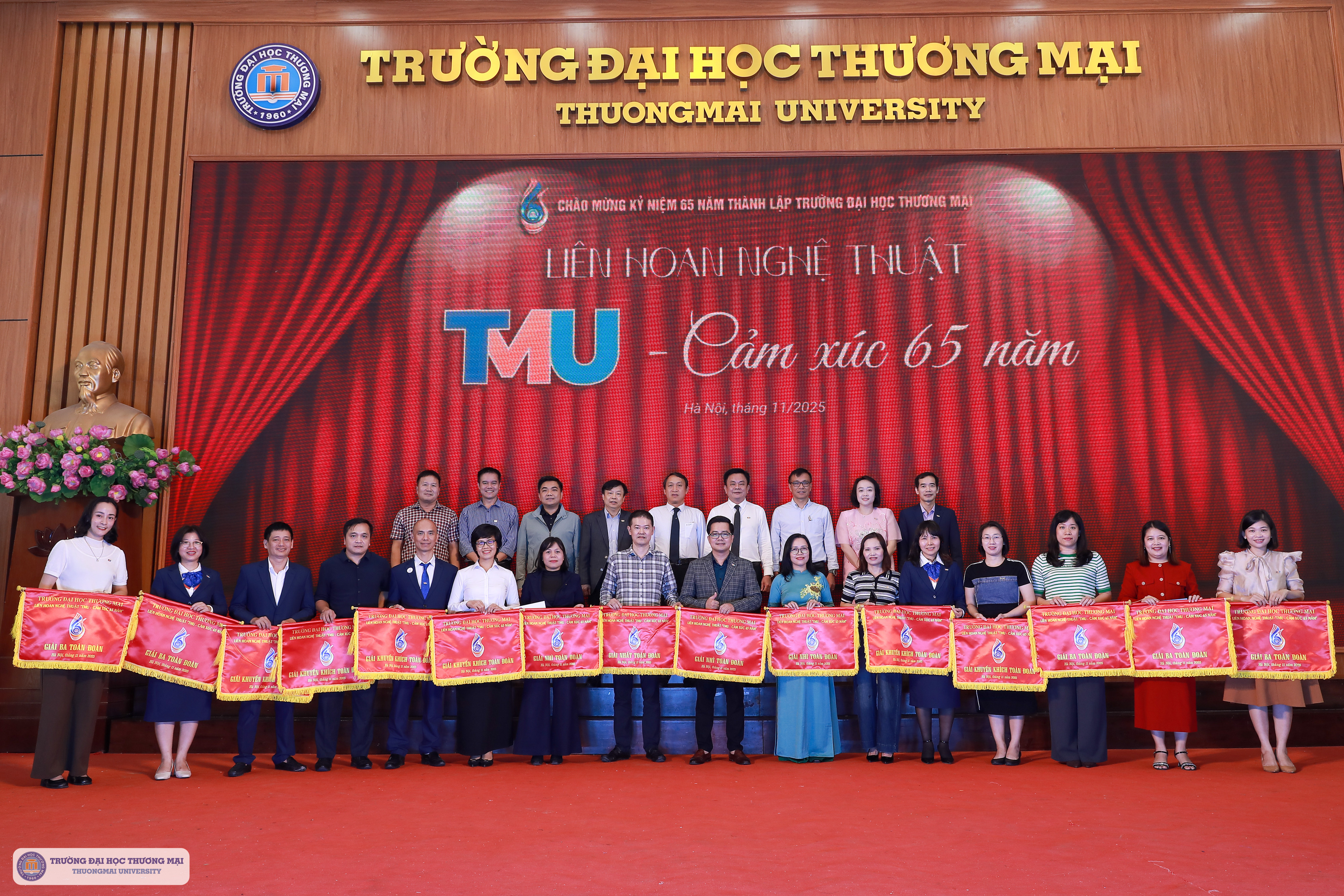 Chương trình “Liên hoan nghệ thuật: TMU – Cảm xúc 65 năm” thành công rực rỡ