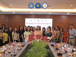 LỄ KÝ KẾT MOU GIỮA KHOA TIẾNG ANH, KHOA TIẾNG TRUNG QUỐC – TRƯỜNG ĐẠI HỌC THƯƠNG MẠI VỚI CÔNG TY TNHH KLJ VINA