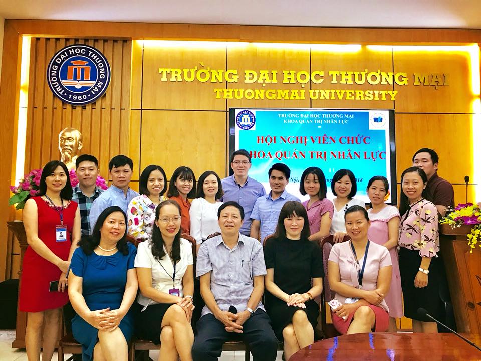 HỘI NGHỊ VIÊN CHỨC QUẢN TRỊ NHÂN LỰC NĂM HỌC 2018 - 2019